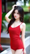 <b>校服下摆前面翘起来怎样办V</b>